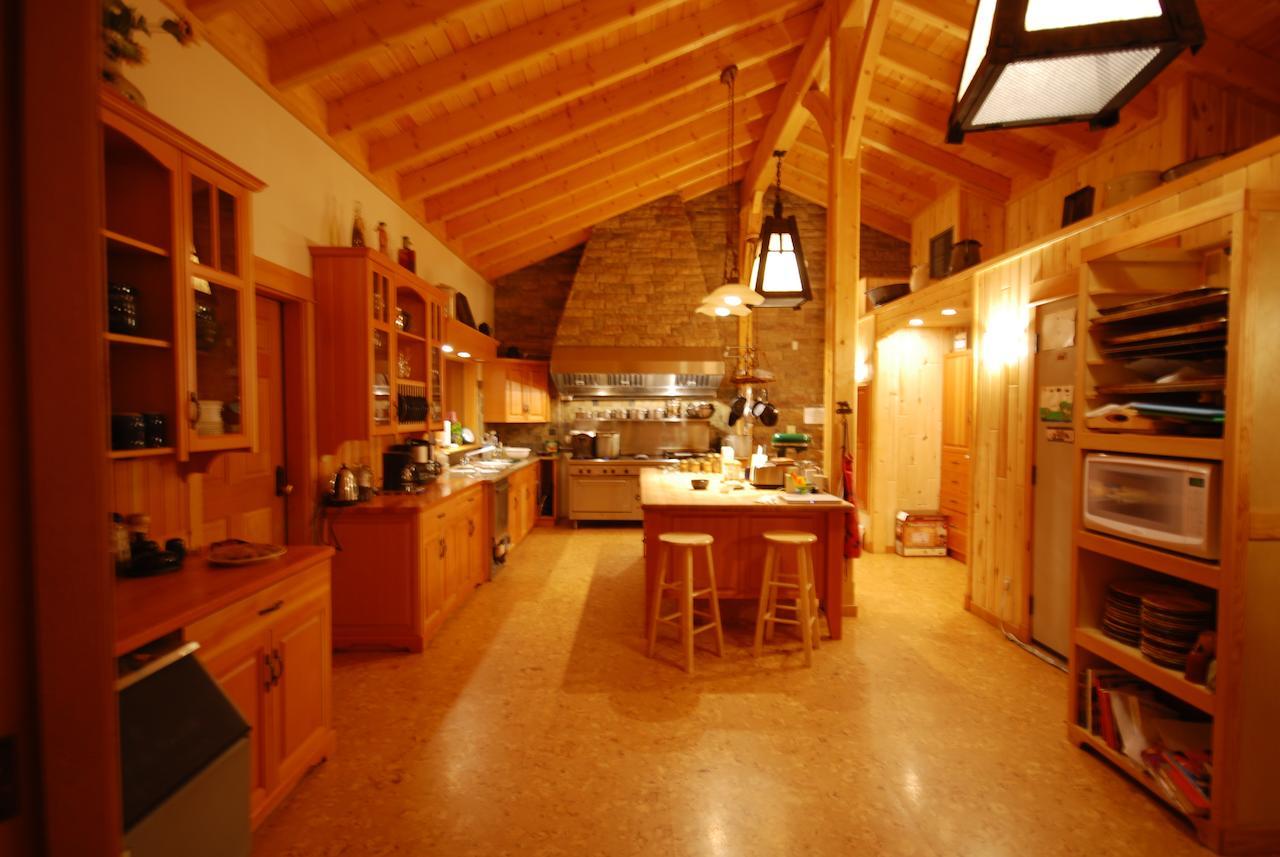 Bear Claw Lodge Kispiox Eksteriør bilde