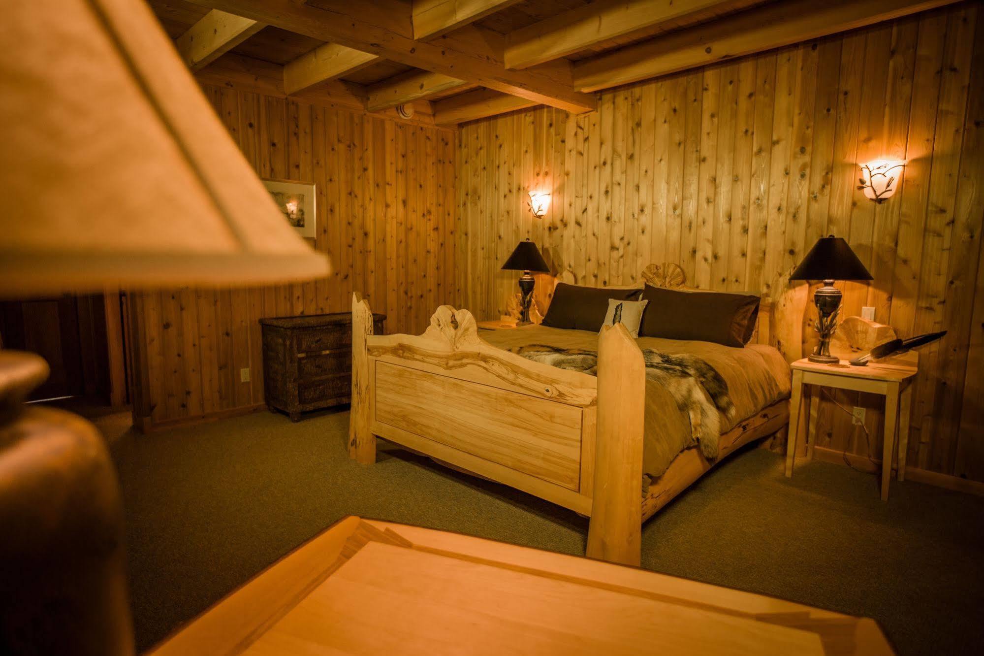 Bear Claw Lodge Kispiox Eksteriør bilde