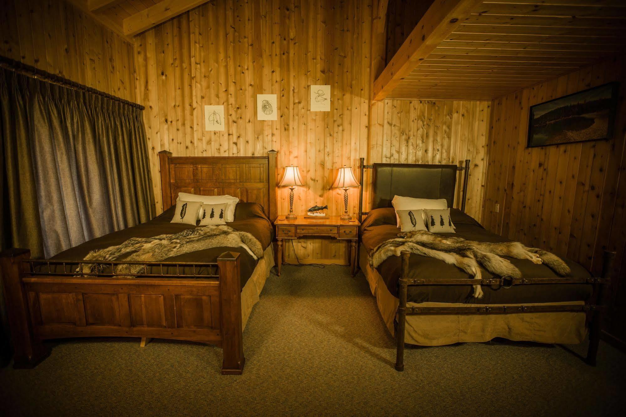 Bear Claw Lodge Kispiox Eksteriør bilde